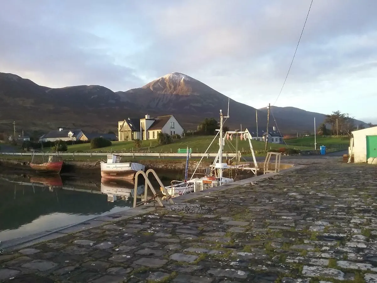 Pier Road Cottage, Croagh Patrick Westport